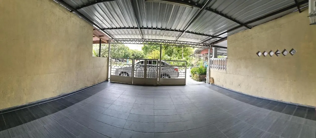 Maisarah Homestay Melaka, Islamic Home In Melaka 0*, Malacca Malaysia